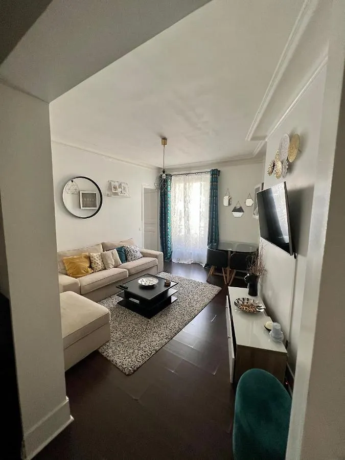 Superbe 2 Chambres Proche Montmartre Paris France